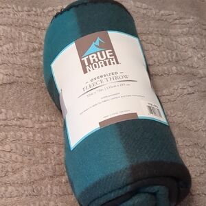 Black and Green Plaid Fleece Oversized Throw Blanket